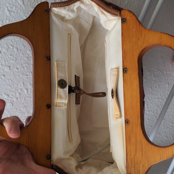 J CREW - vintage inspired wood handle handbag - Picture 5 of 9